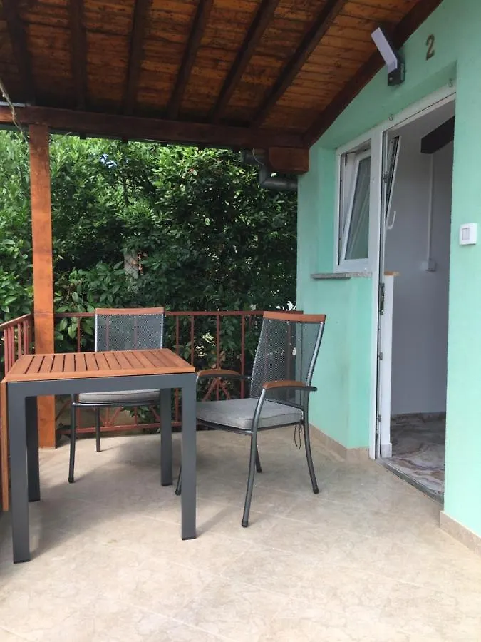 One-Bedroom Apartment, Wifi, Airco, Parking, Washing Machine, Grill 메덜린